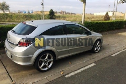 Opel Astra GTC 1.9CDTi Cosmo 2005