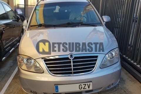 SsangYong Rodius 270Xdi Limited 2010