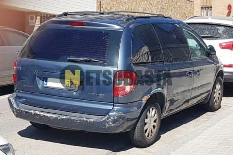 Chrysler Voyager 3.3 V6 LX 2002