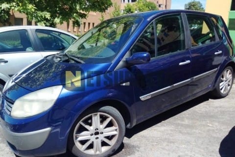Renault Scenic 2.0i 2003
