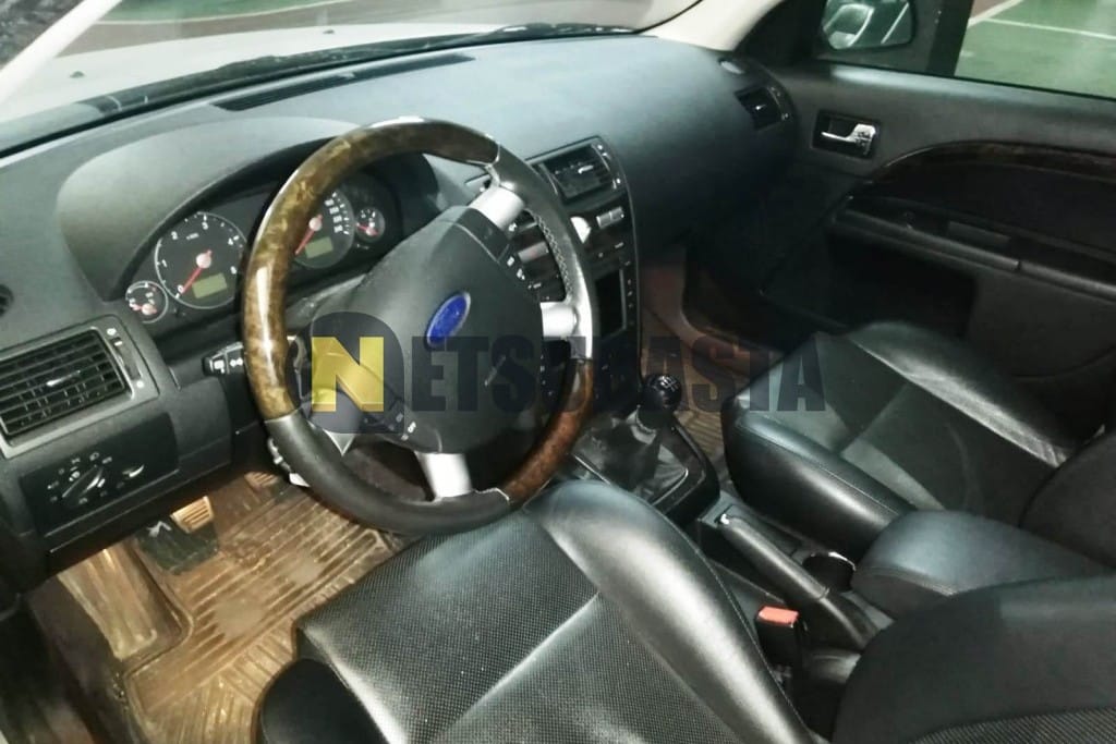 Ford Mondeo 2.0TDCi Ghia 2003