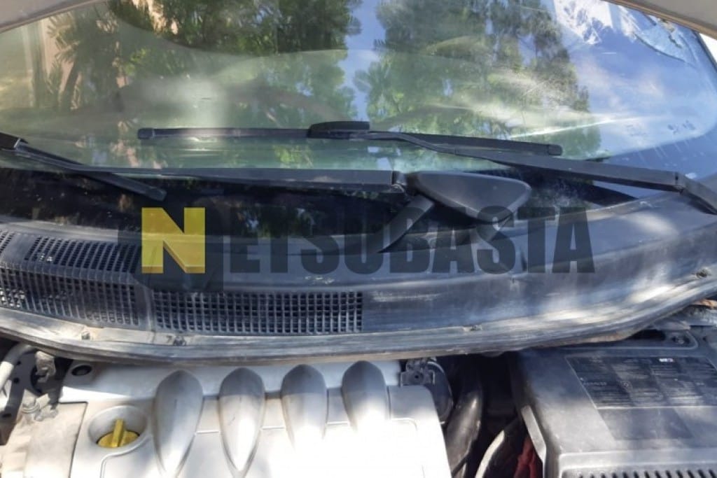 Renault Scenic 1.6i 2004