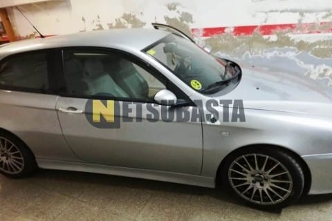 Alfa Romeo 147 1.6i 16V Twin Spark 2002