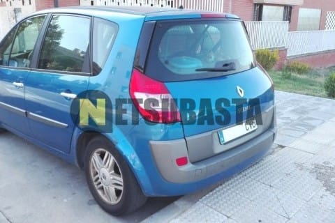Renault Scenic 2.0i 2004