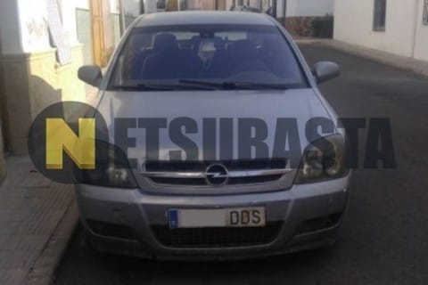 Opel Vectra 1.9CDTi GTS 2004