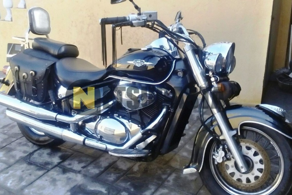 Suzuki intruder 2006