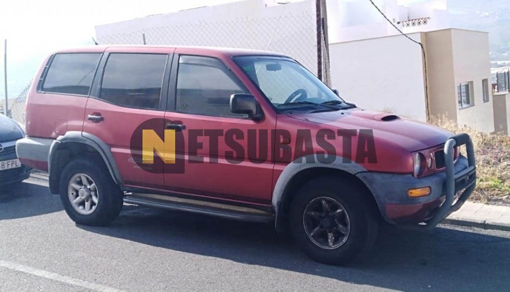 Nissan terrano 1999