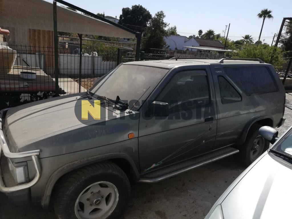 Nissan terrano 1989