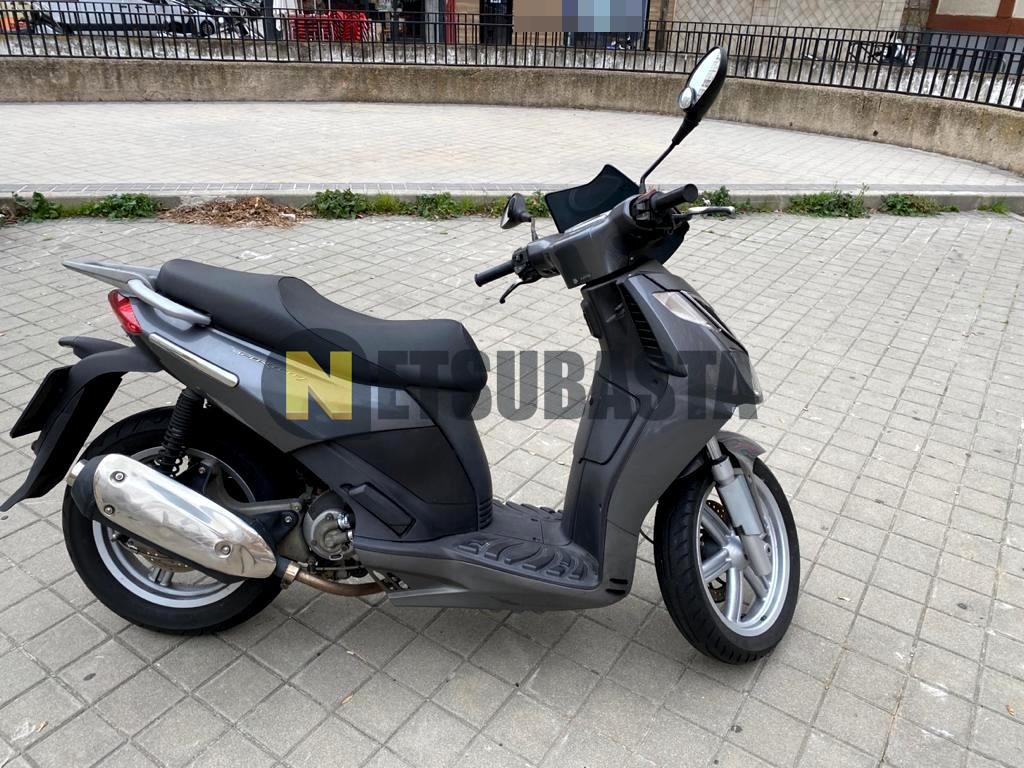 Subasta De Aprilia Sportcity 125 2007