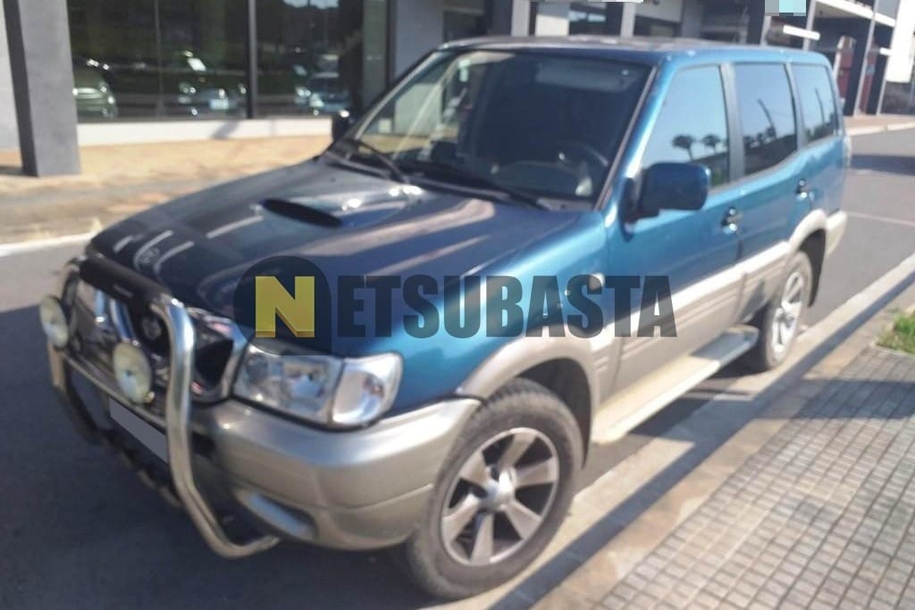 Nissan terrano 2000