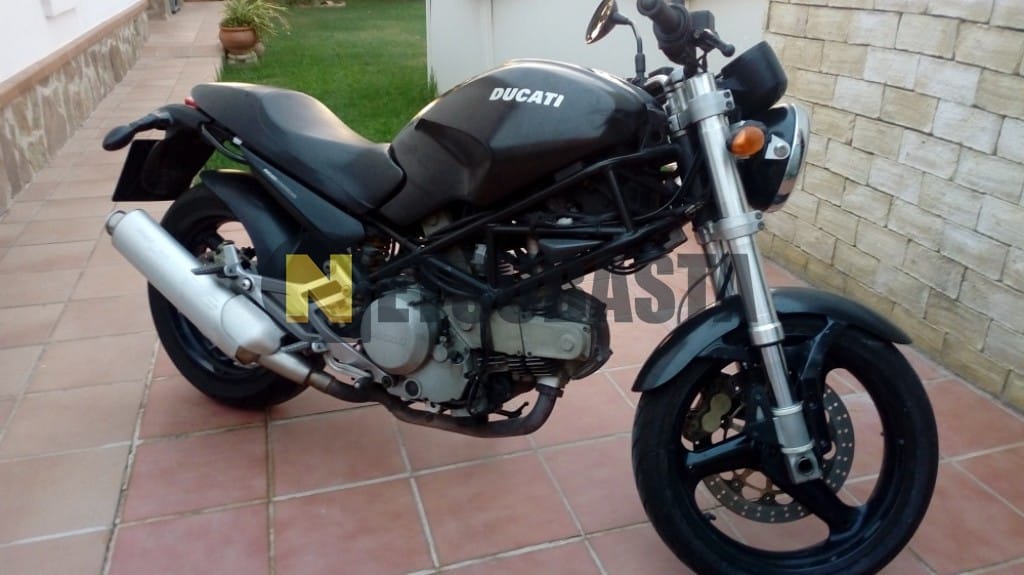 ducati 600 monster 2001