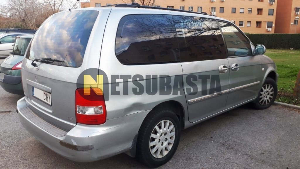 Kia carnival 2003