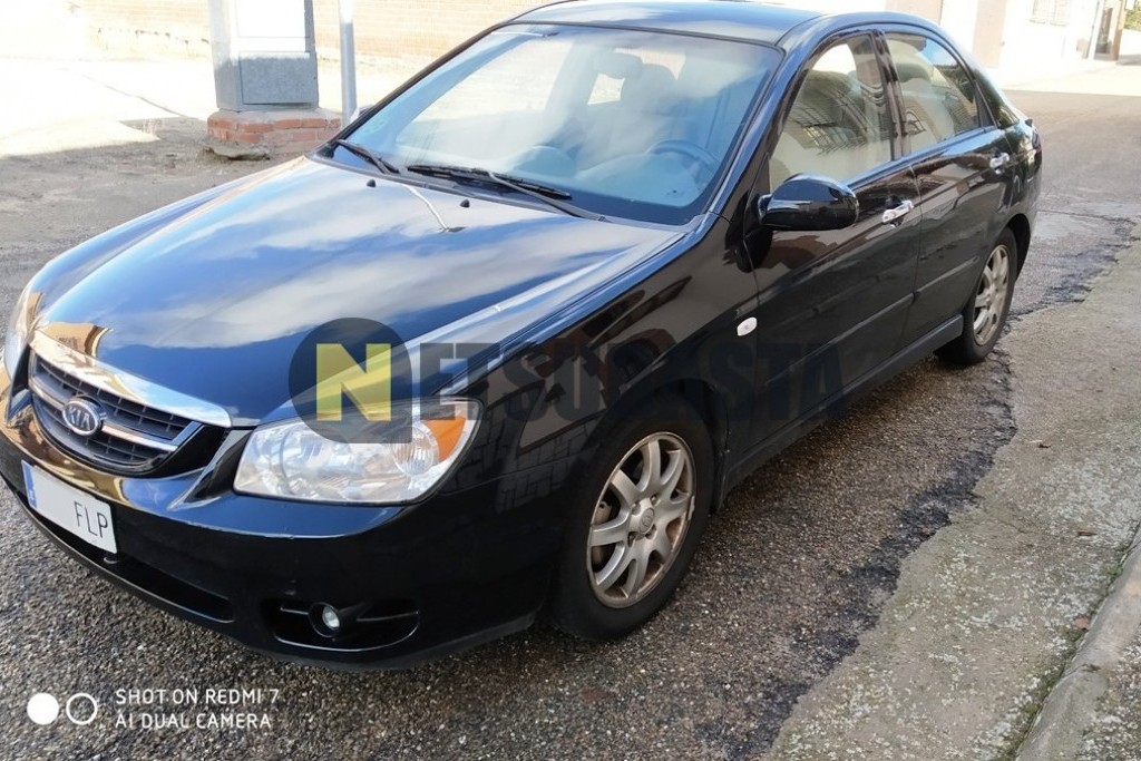 Kia cerato 2007 год