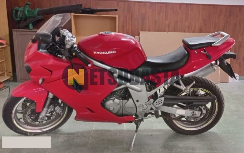 Subasta de Hyosung Comet 650-R 2006